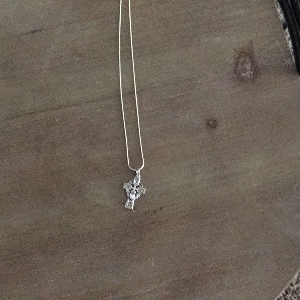 925 Italy Sterling Silver Celtic Necklace